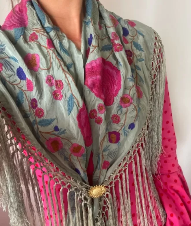 Mantones De Flamenca^Doña Sol Mantón Lola Verde Jabonoso - Flor Fucsia